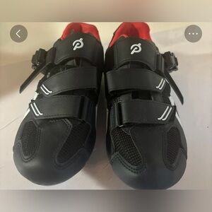 Peloton shoes size 40
